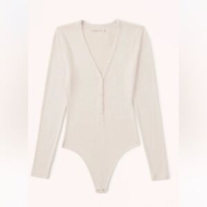 Abercrombie & Fitch Long-Sleeve Cozy Henley Bodysuit